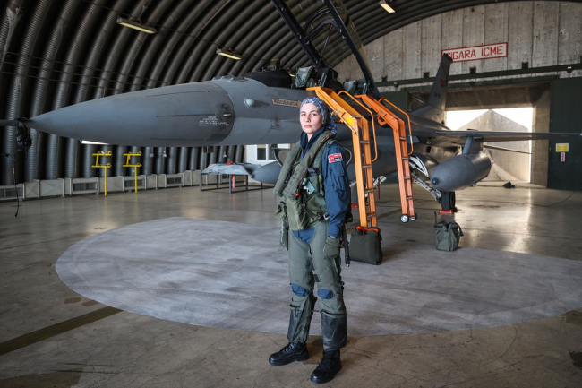 Türk Hava Kuvvetleri'nin "Şahin"leri Öncel Filo'da yetişiyor